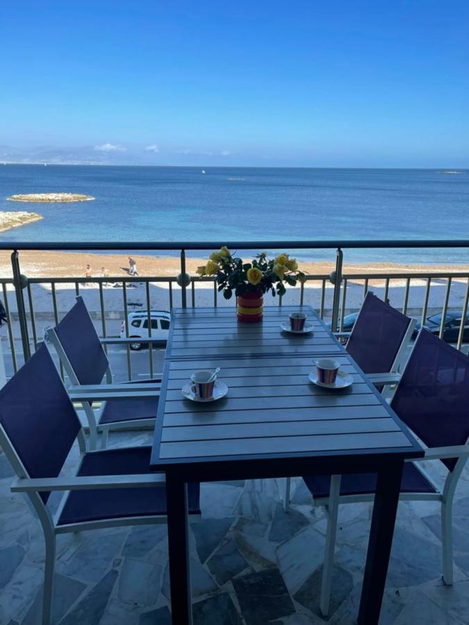 Seafront One Bedroom Apartment With A Terrasse Swimming Pool And A Parking Антиб Екстериор снимка
