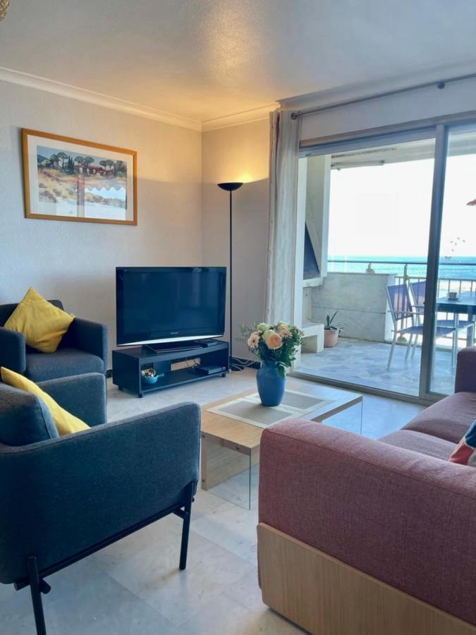 Seafront One Bedroom Apartment With A Terrasse Swimming Pool And A Parking Антиб Екстериор снимка